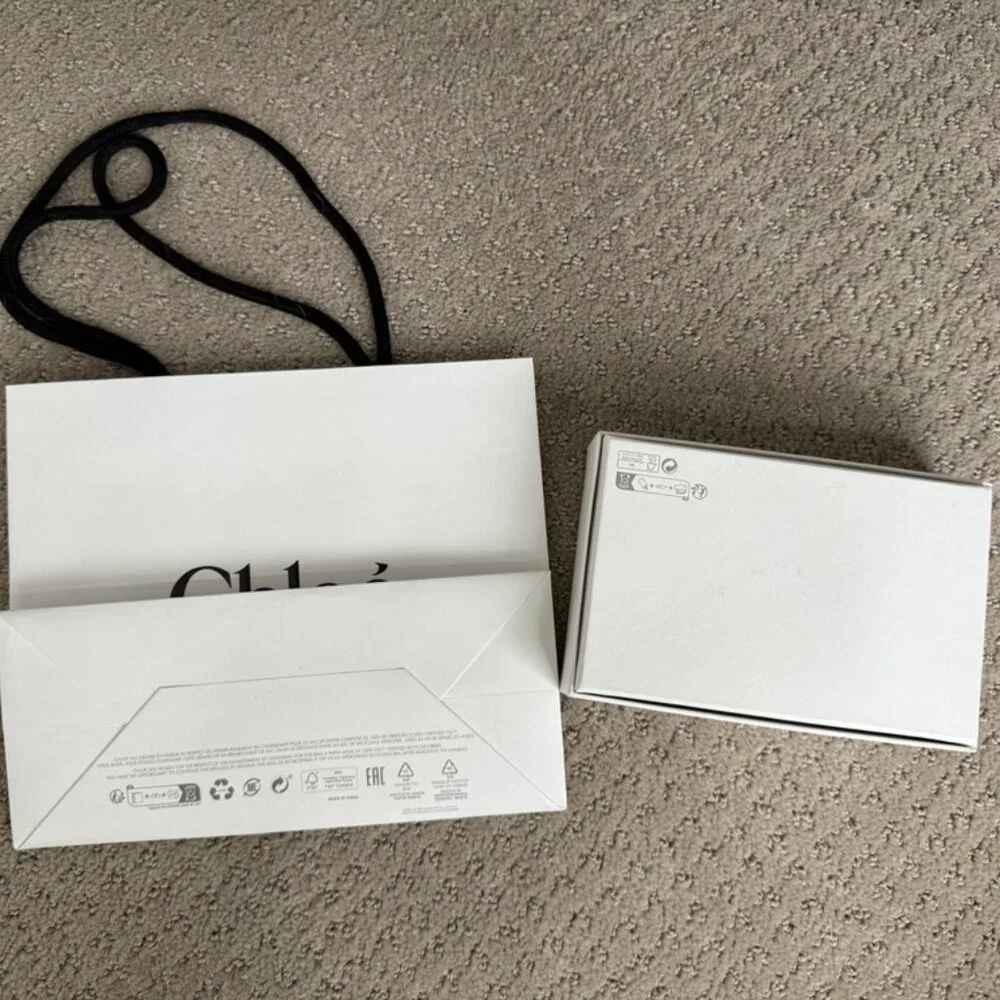Chloe Gift Bag & Box Organize Closet